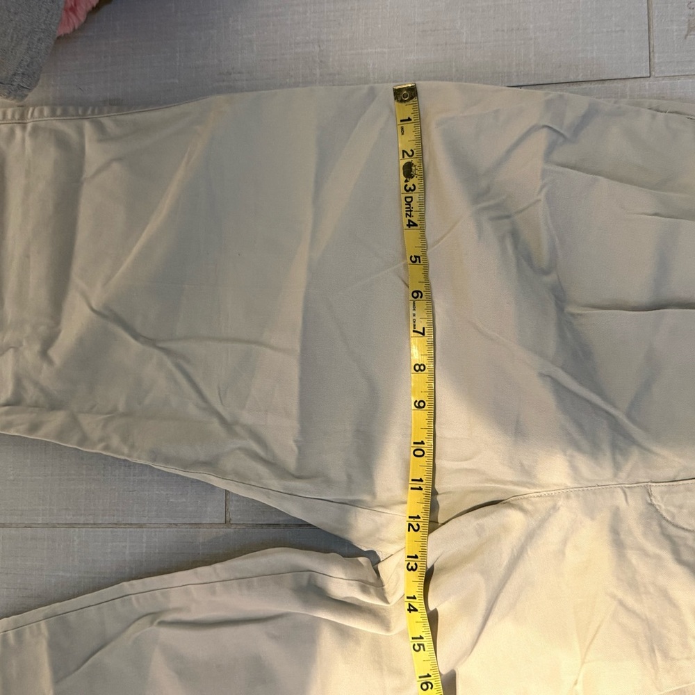 GAP Women's Khaki Elastic Waist Pleated Trousers - size 8 - Picture 6 of 14